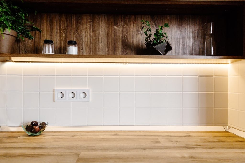 Small Kitchen Solutions for Maximum Space